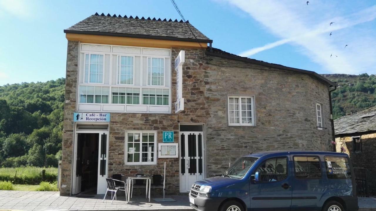 Casa David Hotell Tríacastela Eksteriør bilde